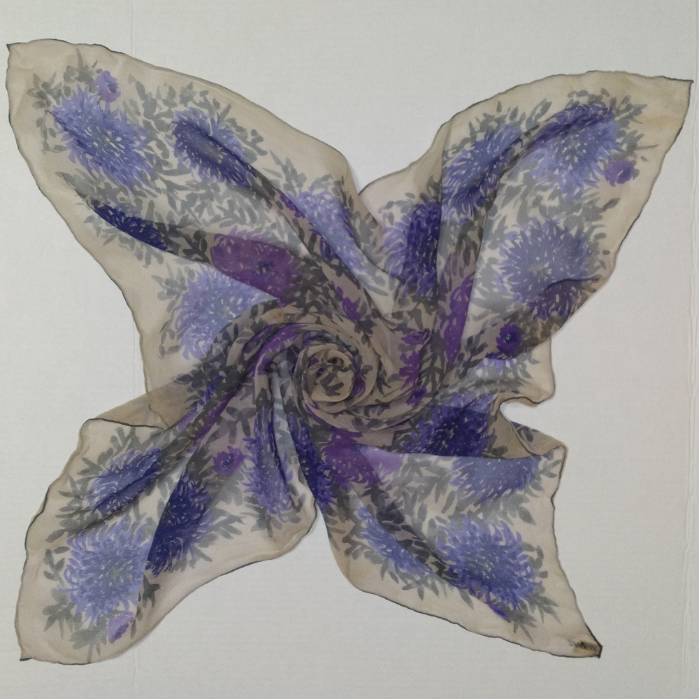 Vera Neumann Flower Scarf